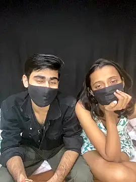 Joy Love Roxie online show from 10-30-25, 06:52