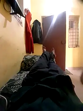 Snapshot of krishna809bangalore chatting on 12-18-25, 08:53 krishna809bangalore online show from 12-18-25, 08:53