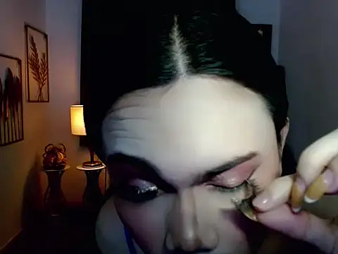 Snapshot of airyloove chatting on 09-27-25, 10:59 airyloove online show from 09-27-25, 10:59