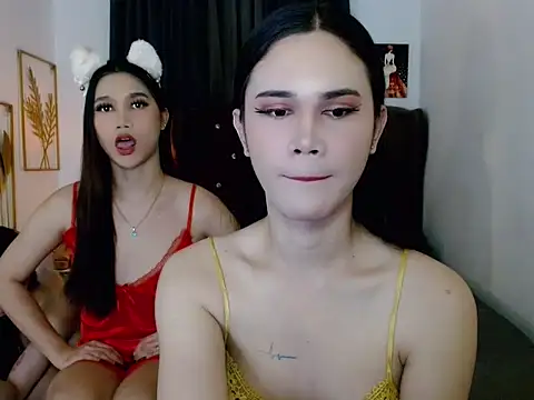 Snapshot of airyloove chatting on 10-17-25, 11:40 airyloove online show from 10-17-25, 11:40