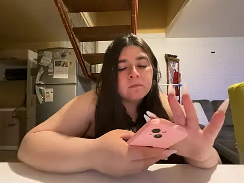 Snapshot of Tukatita69 chatting on 04-01-26, 02:01 Tukatita69 online show from 04-01-26, 02:01