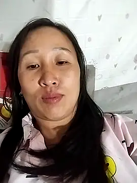 cute love00 online show from 02-19-26, 11:50