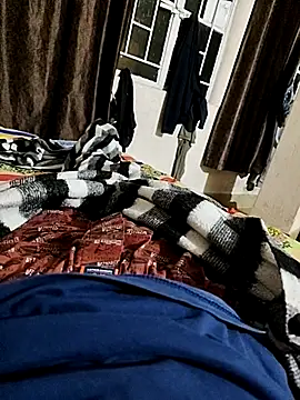 Snapshot of Sexyhotboy7inch chatting on 11-25-25, 04:29 Sexyhotboy7inch online show from 11-25-25, 04:29