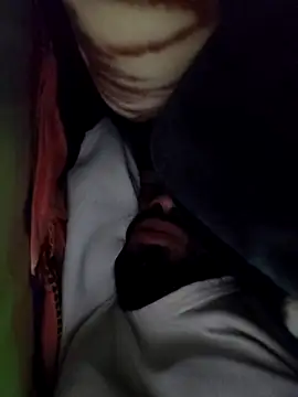 Snapshot of Sexyhotboy7inch chatting on 01-12-26, 11:04 Sexyhotboy7inch online show from 01-12-26, 11:04