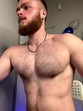 Snapshot of VictorTransMan chatting on 12-17-25, 06:36 VictorTransMan online show from 12-17-25, 06:36