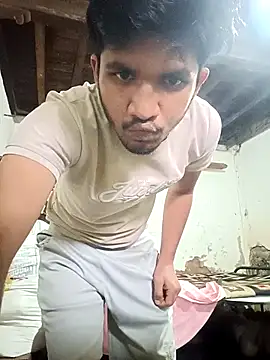 Snapshot of sexofbro chatting on 09-28-25, 08:42 sexofbro online show from 09-28-25, 08:42