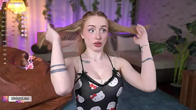 BabyyyLunaX online show from 05-12-26, 07:55