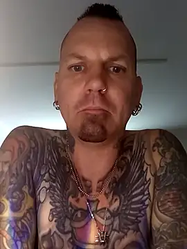 Snapshot of Premium-Jogurt chatting on 11-01-25, 10:17 Premium-Jogurt online show from 11-01-25, 10:17