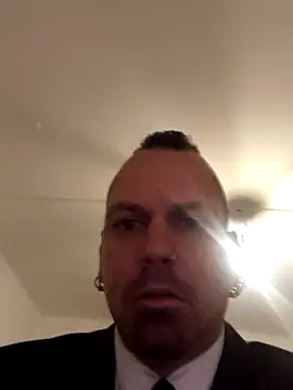 Snapshot of Premium-Jogurt chatting on 11-13-25, 05:45 Premium-Jogurt online show from 11-13-25, 05:45