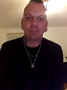 Snapshot of Premium-Jogurt chatting on 11-19-25, 05:13 Premium-Jogurt online show from 11-19-25, 05:13