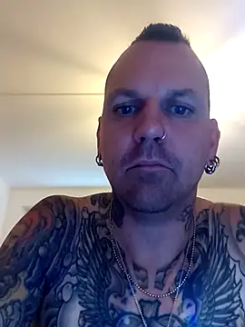 Snapshot of Premium-Jogurt chatting on 11-21-25, 02:16 Premium-Jogurt online show from 11-21-25, 02:16