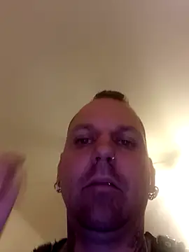 Snapshot of Premium-Jogurt chatting on 11-23-25, 05:40 Premium-Jogurt online show from 11-23-25, 05:40