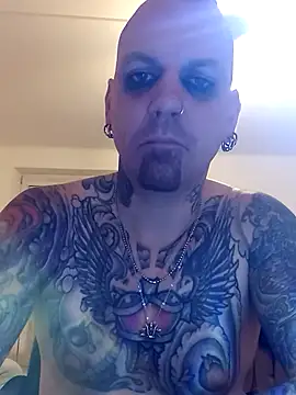 Snapshot of Premium-Jogurt chatting on 12-17-25, 06:08 Premium-Jogurt online show from 12-17-25, 06:08