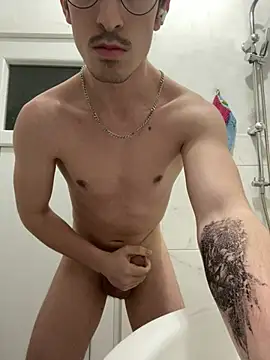 Snapshot of TurkYasura chatting on 02-24-26, 06:17 TurkYasura online show from 02-24-26, 06:17