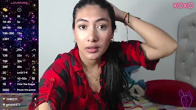 Allison 19   online show from 11-11-25, 04:23