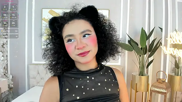 Snapshot of ellette__ chatting on 11-17-25, 07:30 ellette online show from 11-17-25, 07:30