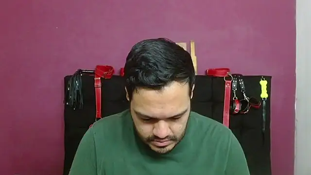 Snapshot of Stevens_db chatting on 11-17-25, 07:19 Stevens db online show from 11-17-25, 07:19