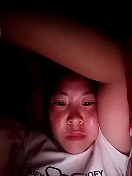 Snapshot of vivi_cute chatting on 09-20-25, 10:22 vivi cute online show from 09-20-25, 10:22