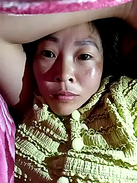 Snapshot of vivi_cute chatting on 09-21-25, 10:33 vivi cute online show from 09-21-25, 10:33