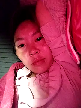 Snapshot of vivi_cute chatting on 09-27-25, 10:26 vivi cute online show from 09-27-25, 10:26