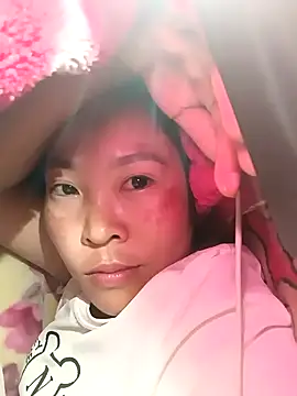 Snapshot of vivi_cute chatting on 09-28-25, 10:37 vivi cute online show from 09-28-25, 10:37