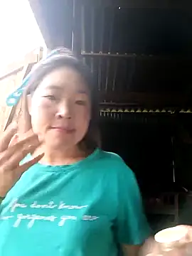Snapshot of vivi_cute chatting on 10-02-25, 12:50 vivi cute online show from 10-02-25, 12:50