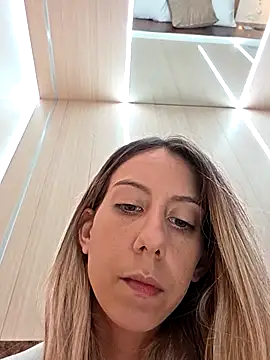 PetiteSecrets online show from 09-08-25, 07:24