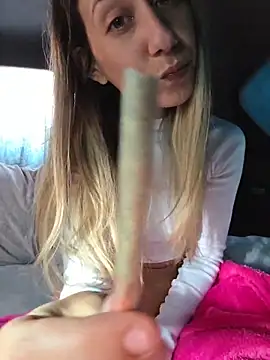 PetiteSecrets online show from 11-22-25, 12:37