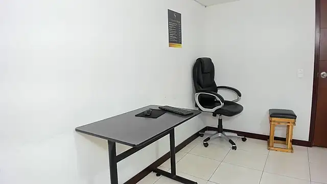 Snapshot of Aisha_hotts777 chatting on 02-23-26, 03:48 Aisha hotts777 online show from 02-23-26, 03:48