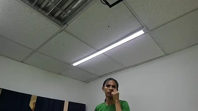 Aisha hotts777 online show from 04-13-26, 03:34