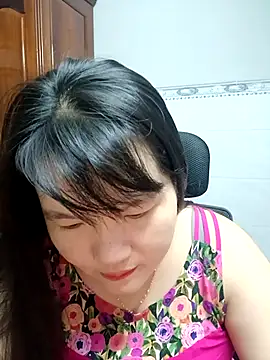 Snapshot of _Babyrose_ chatting on 09-19-25, 04:40 Babyrose online show from 09-19-25, 04:40