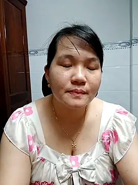 Snapshot of _Babyrose_ chatting on 09-24-25, 06:00 Babyrose online show from 09-24-25, 06:00