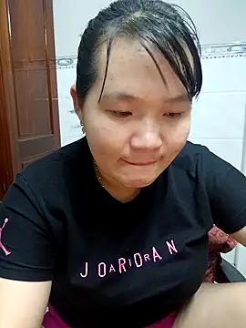 Snapshot of _Babyrose_ chatting on 10-01-25, 03:07 Babyrose online show from 10-01-25, 03:07