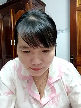 Snapshot of _Babyrose_ chatting on 10-13-25, 03:56 Babyrose online show from 10-13-25, 03:56