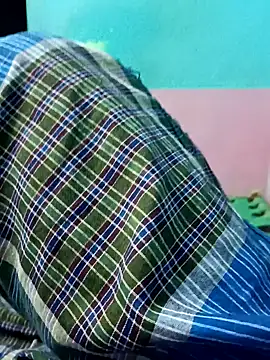 dolphiinn online show from 11-15-25, 04:14