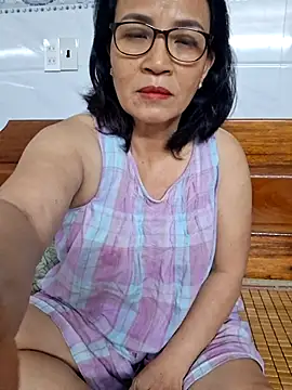   Mihmih   online show from 11-10-25, 06:07