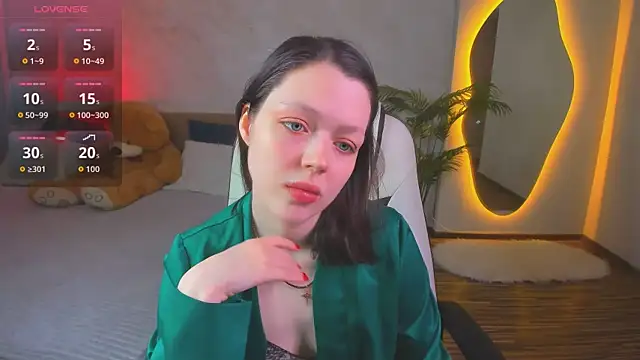 Lunar Lily online show from 03-13-26, 05:36