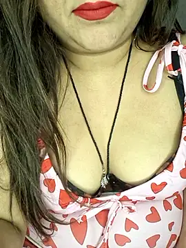 indian-hotmilfs online show from 01-08-26, 07:05