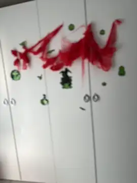 TenderLaGlamor online show from 10-20-25, 10:27