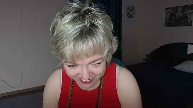 Snapshot of Rosette_Pricky chatting on 11-02-25, 02:19 Rosette Pricky online show from 11-02-25, 02:19