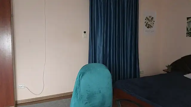 Snapshot of Rosette_Pricky chatting on 12-05-25, 02:03 Rosette Pricky online show from 12-05-25, 02:03