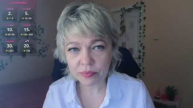 Snapshot of Rosette_Pricky chatting on 02-04-26, 02:23 Rosette Pricky online show from 02-04-26, 02:23