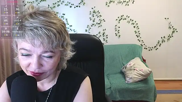 Snapshot of Rosette_Pricky chatting on 06-26-26, 02:43 Rosette Pricky online show from 06-26-26, 02:43