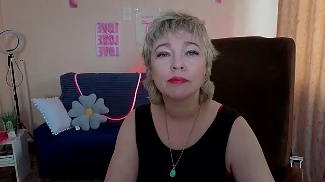 Snapshot of Rosette_Pricky chatting on 06-28-26, 02:23 Rosette Pricky online show from 06-28-26, 02:23