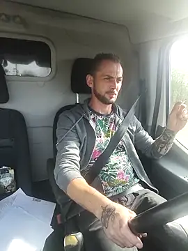 papichulo0099 online show from 10-22-25, 11:21