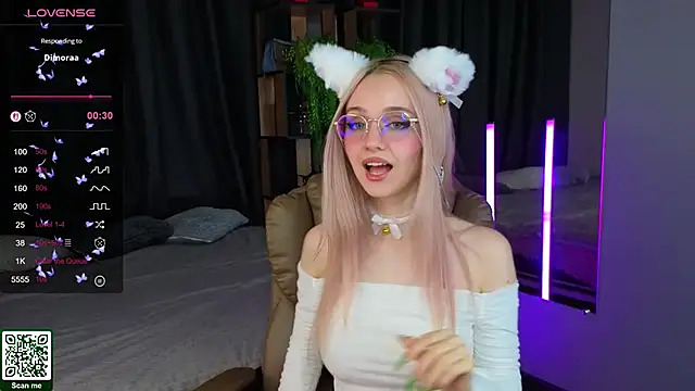 exxxcore  online show from 10-24-25, 12:01