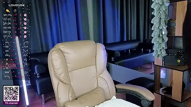 exxxcore  online show from 01-08-26, 08:44