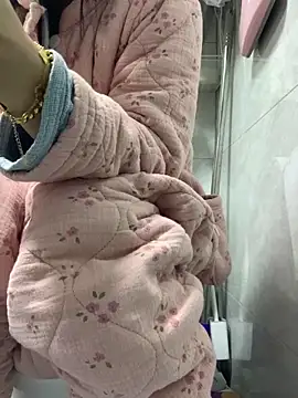 cgooh-611 online show from 12-01-25, 01:10