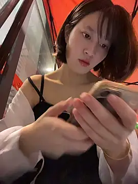 littleqiu online show from 07-18-26, 12:42