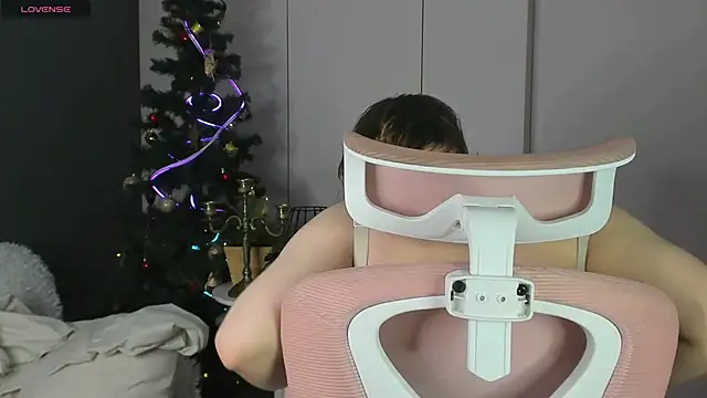 Snapshot of Amanda_Butlerr chatting on 01-14-26, 06:41 Amanda Butlerr online show from 01-14-26, 06:41